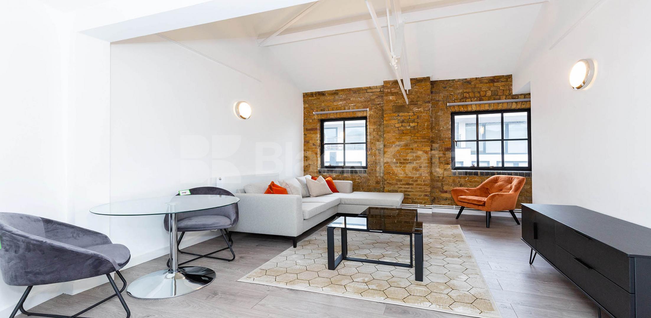 			3 Bedroom, 2 bath, 1 reception Apartment			 SPRINGFIELD HOUSE LOFTS-TYSSEN STREET, DALSTON/HAGGERSTON